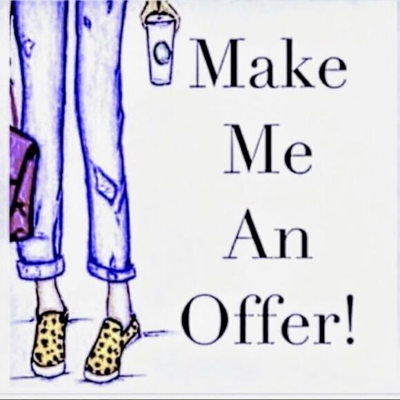 𝅺NWT Frozen 2 Forever Sisters Elsa & Anna Sweater - Picture 4 of 4